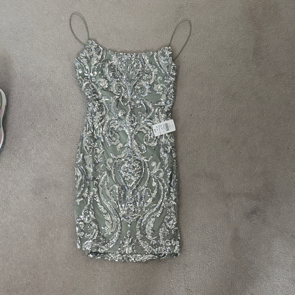 windsor dress